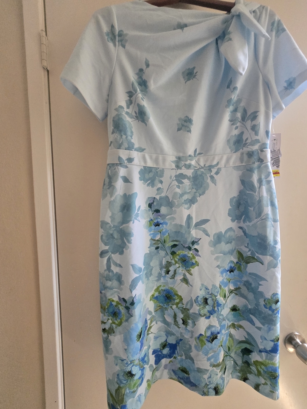 London Times Light Blue Floral Bow-Shoulder Dress